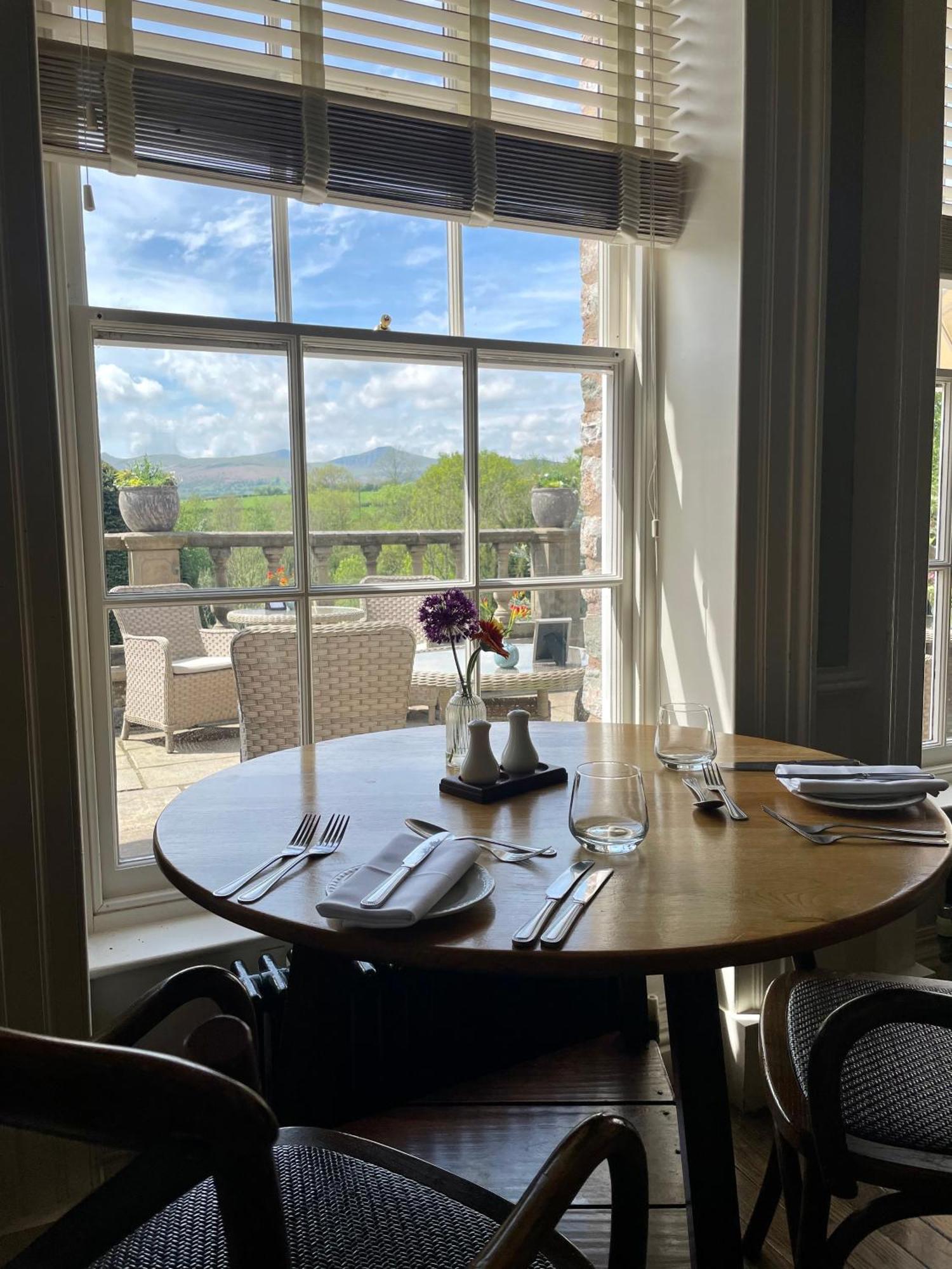 Peterstone Court Country House Restaurant & Spa Brecon Dış mekan fotoğraf